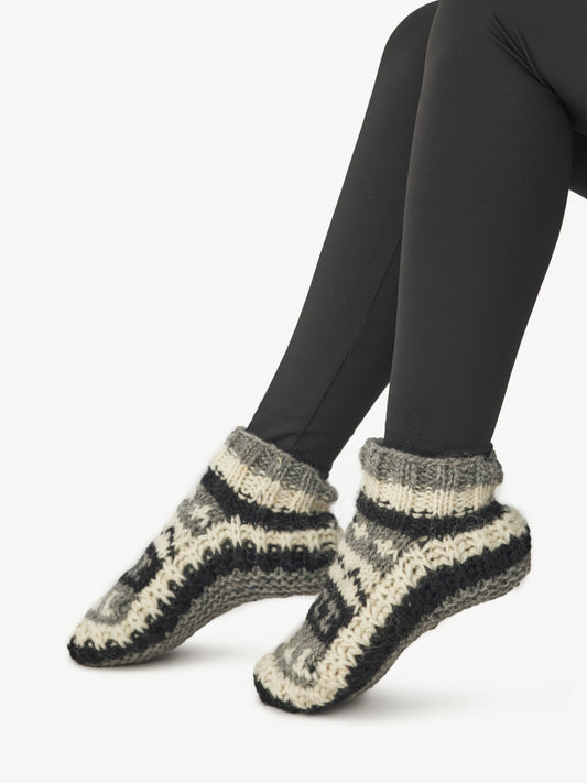 Warm Monochrome Fuzzy Woolen Socks